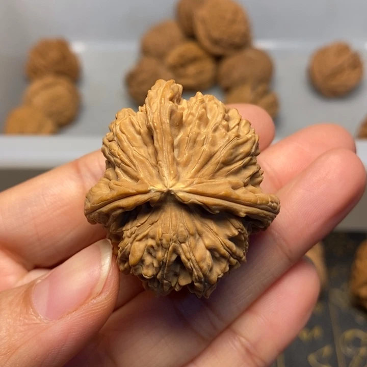 ****饭文玩核桃吊坠文玩核桃异形单只