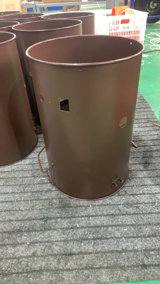 43高空桶一个带桶盖桶底开关一个