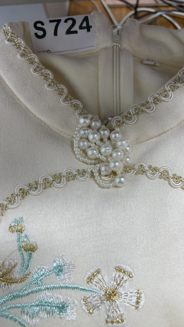 -724-瑕-------改良款旗袍