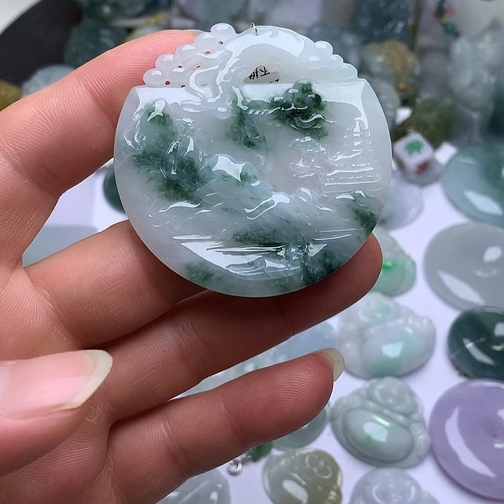 翡翠未镶嵌颈饰天然翡翠