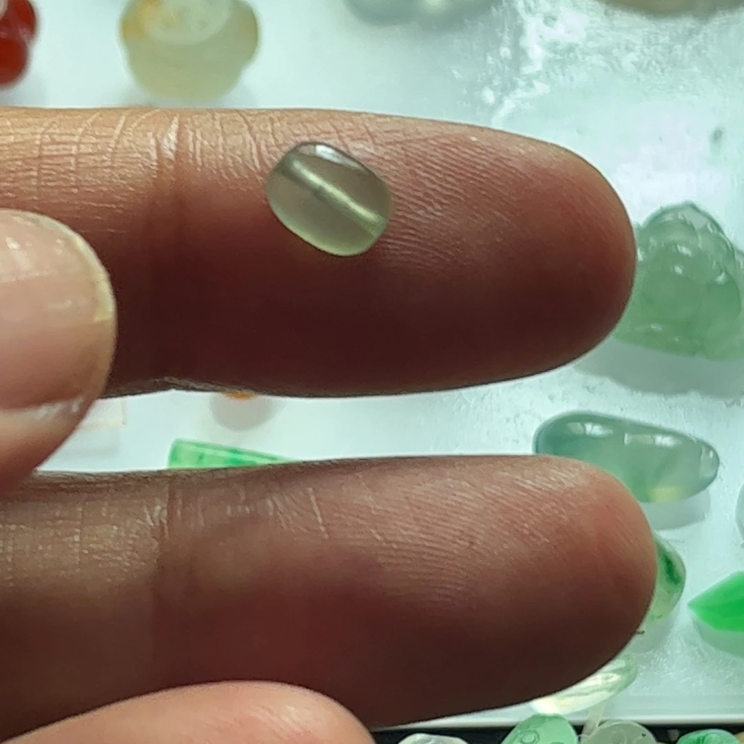 未镶嵌定制翡翠泡*糖蛋面