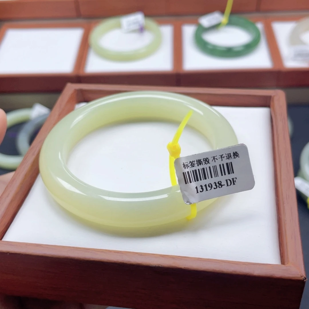 【闪购商品】未镶嵌手镯和田玉链接8。56.6