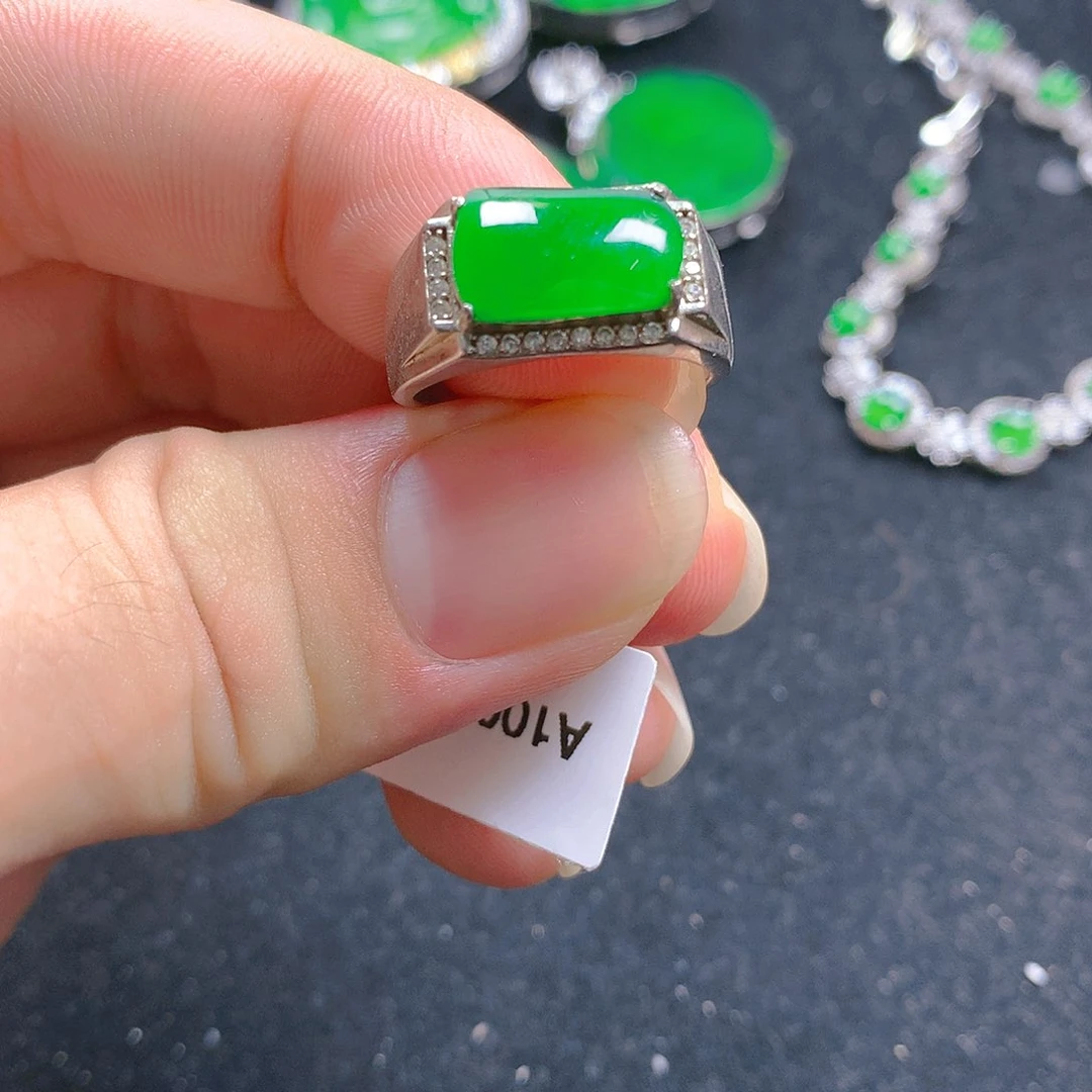 吊坠(不含链)银S925镶嵌翡翠翡翠