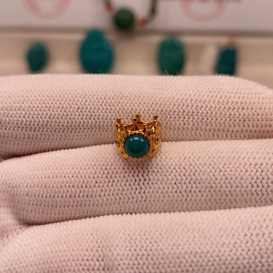 绿松石18K金镶嵌卡环AA411