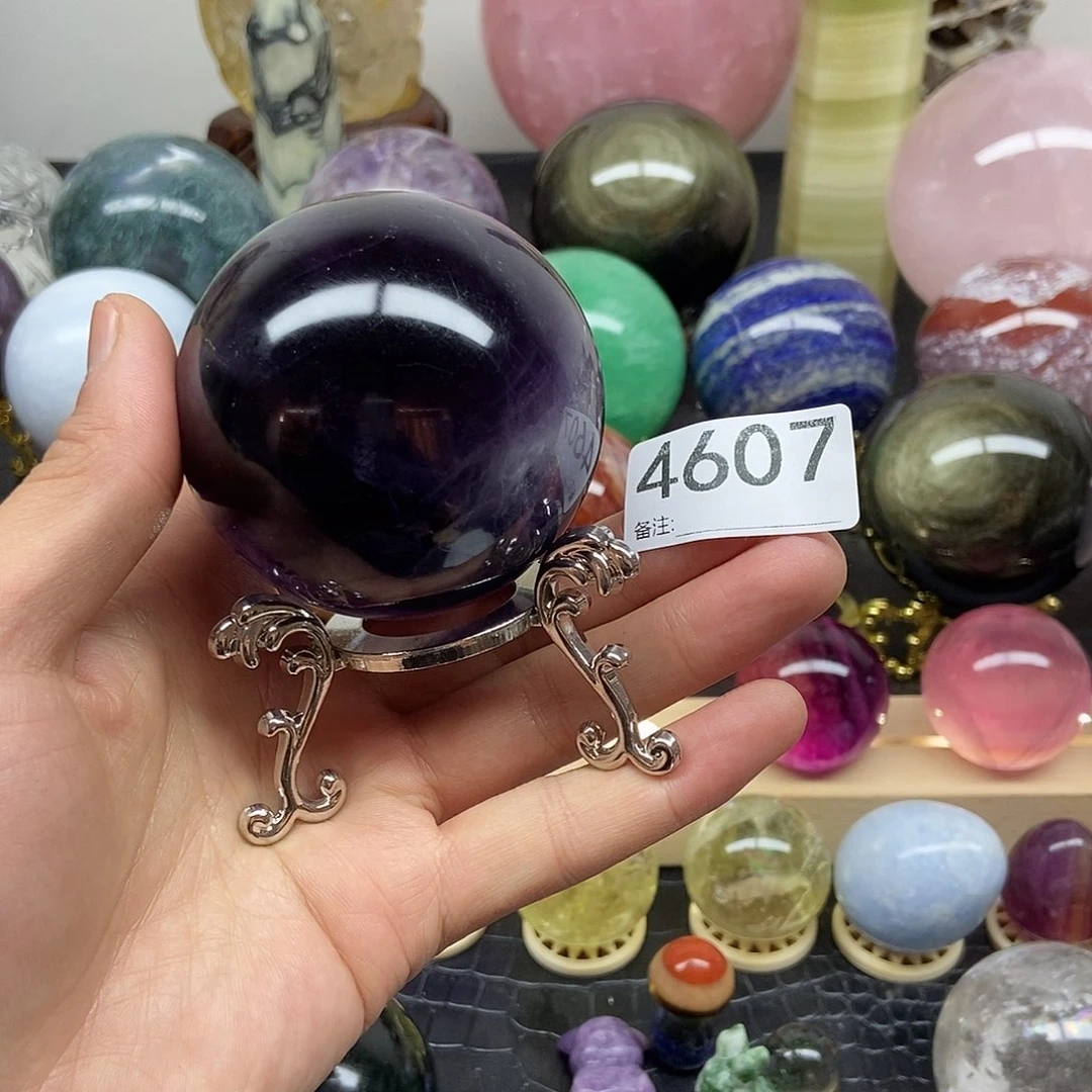 水晶摆件未镶嵌?****琪摆件