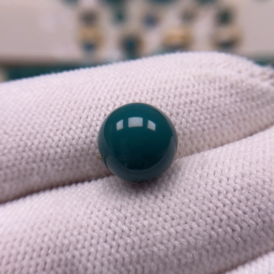 未镶嵌绿松石地狱绿圆珠10.3mmAA1005