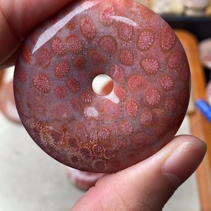 硅化玉颈饰未镶嵌°****＿