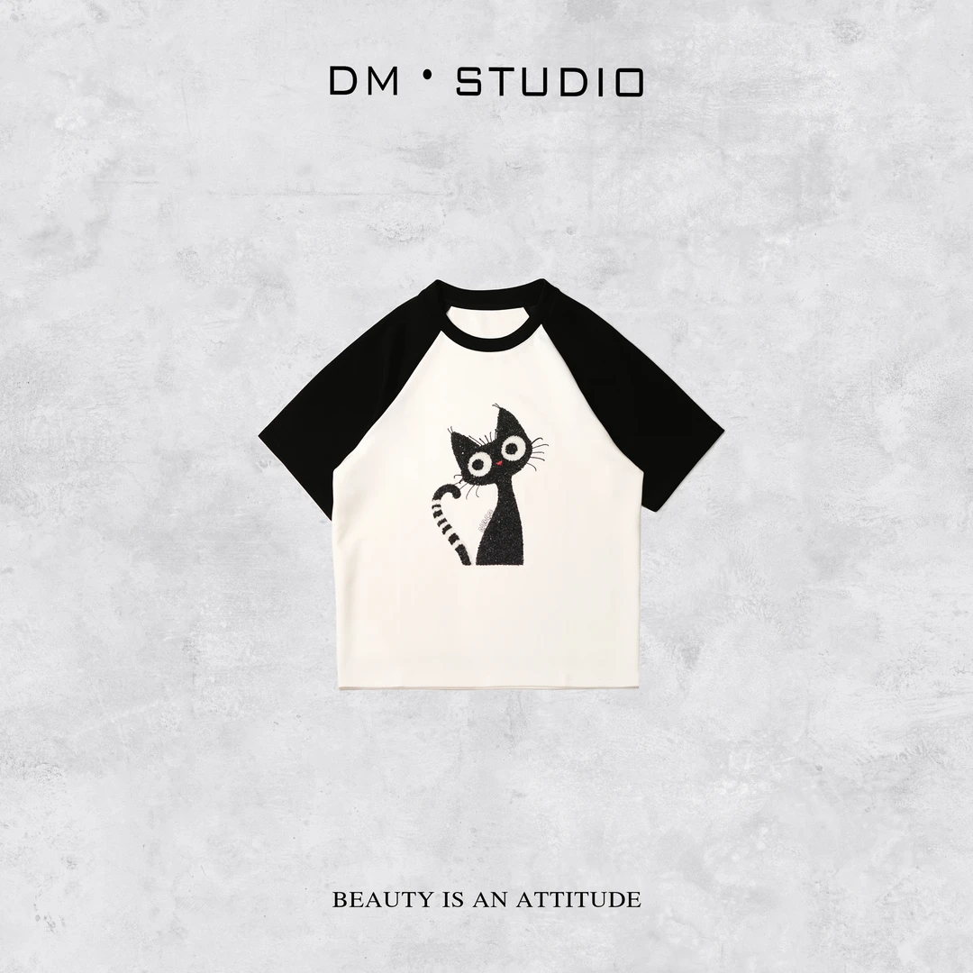 -DM•STUDIO/俏皮减龄卡通小猫撞色圆领短袖上衣T恤（88517）