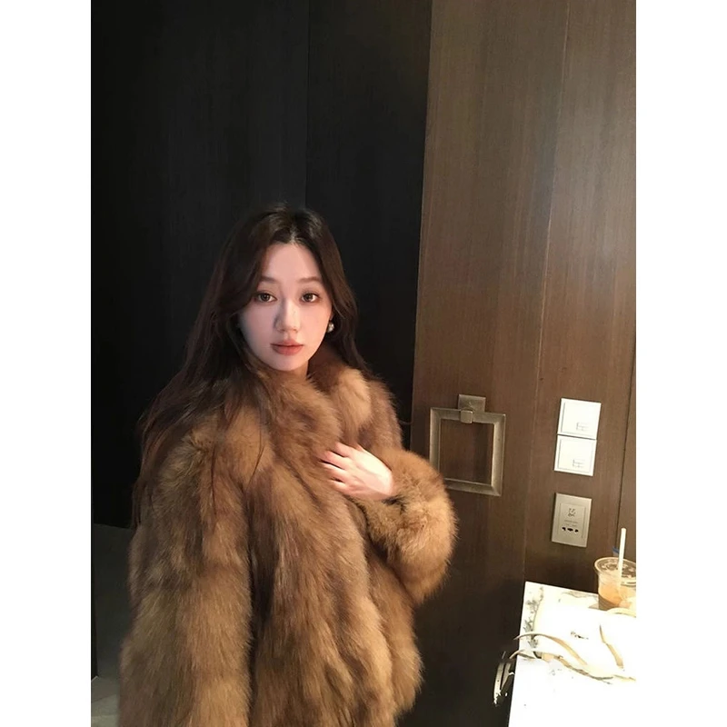 “悉尼日落”2024新款环保防狐狸毛女冬季显瘦短款毛毛外套33372YL
