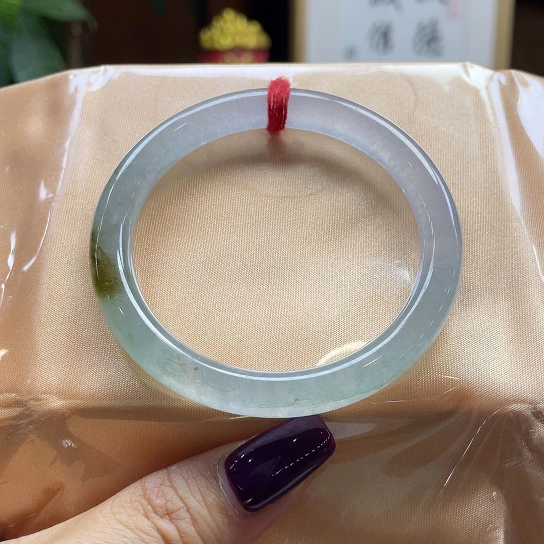 翡翠未镶嵌手镯7 号链接