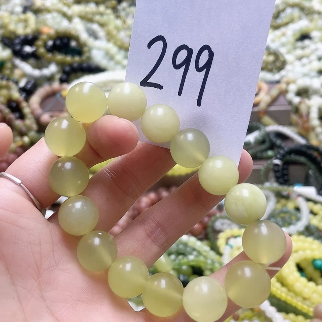 未镶嵌蛇纹石玉手链