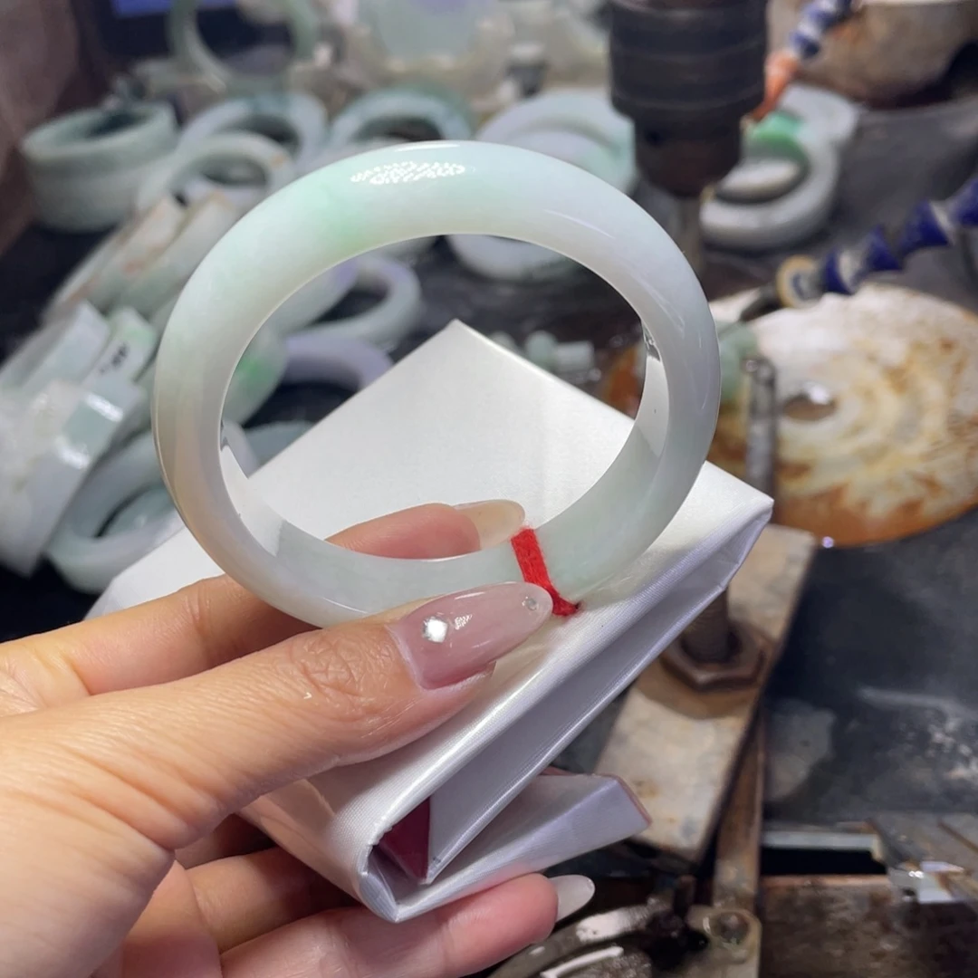 未镶嵌定制翡翠冷*