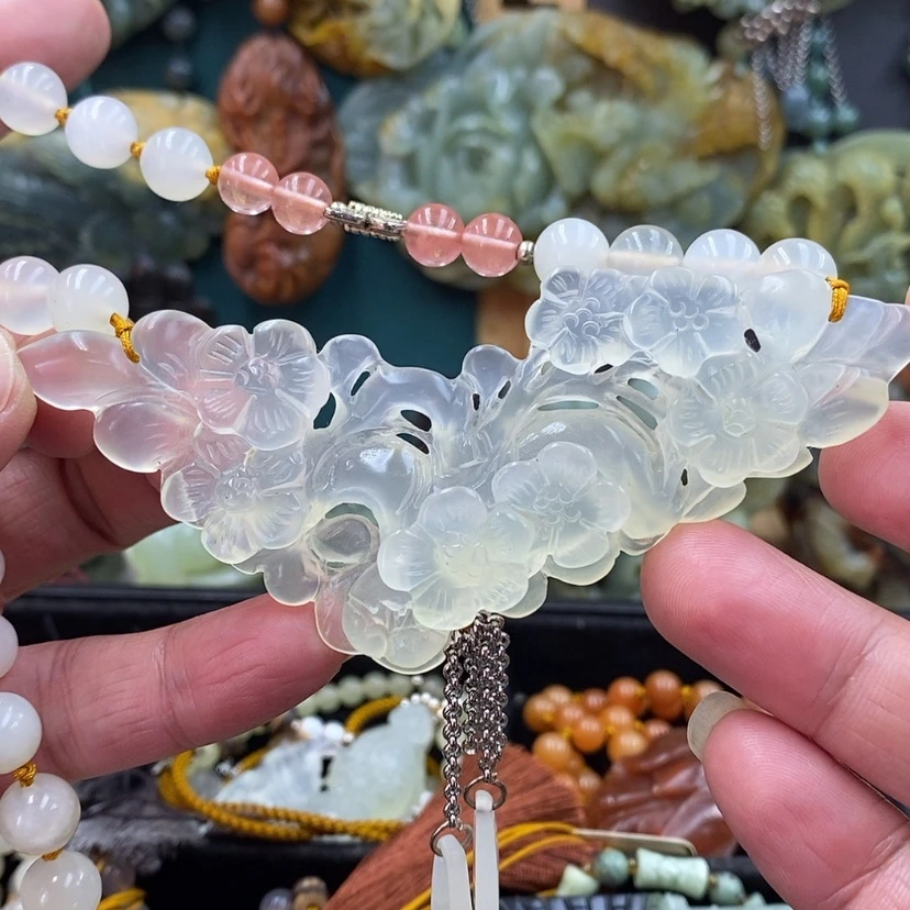【闪购商品】未镶嵌蛇纹石玉吊坠