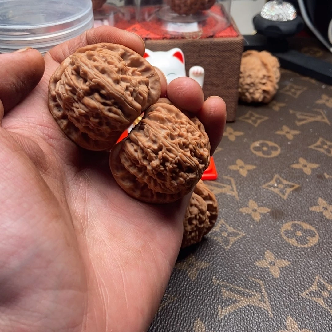 吊坠文玩核桃球白