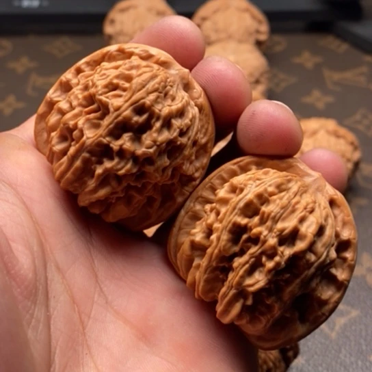 文玩核桃把件桃*嘻四座楼