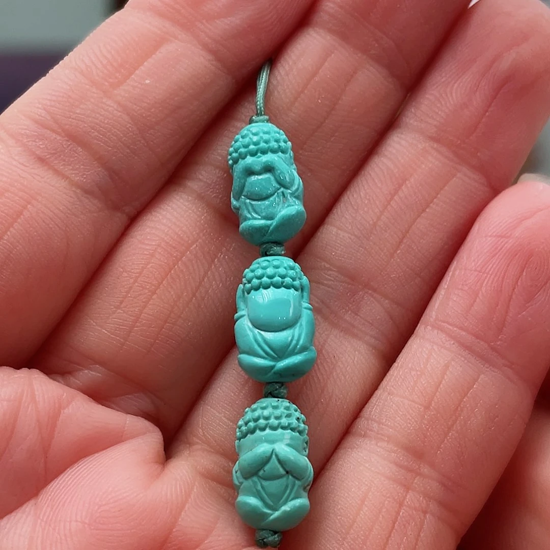 绿松石颈饰未镶嵌