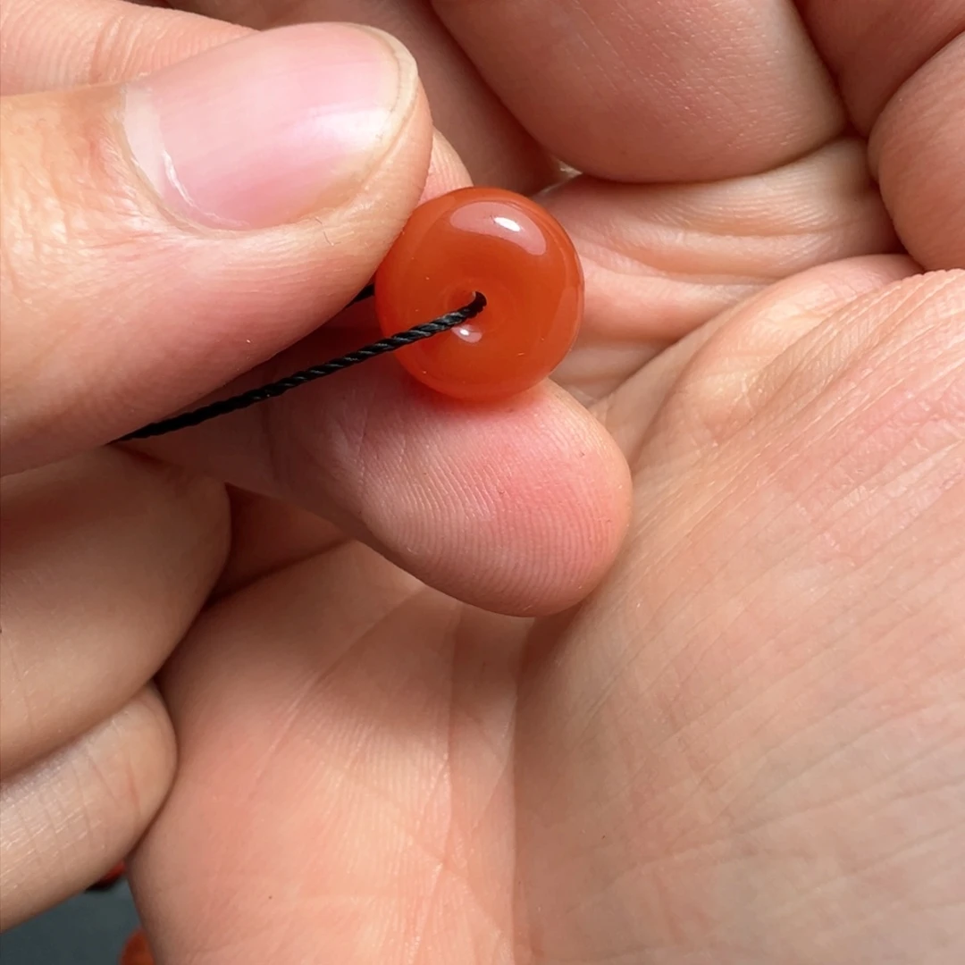 南红玛瑙颈饰未镶嵌