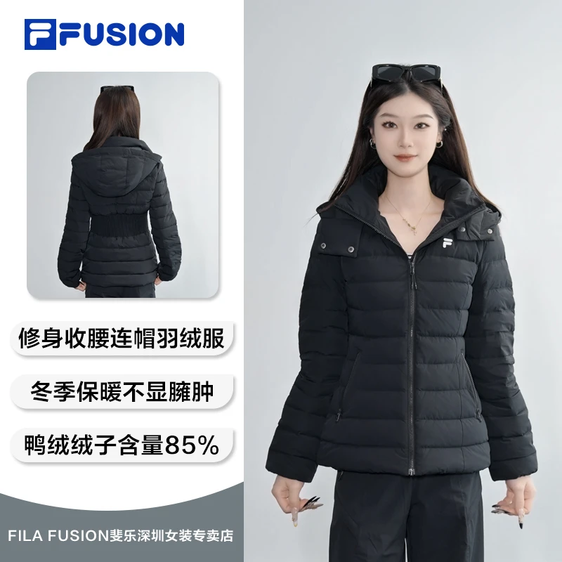 FILA斐乐冬季保暖羽绒服女款户外运动连帽鸭绒外套T11W547903F