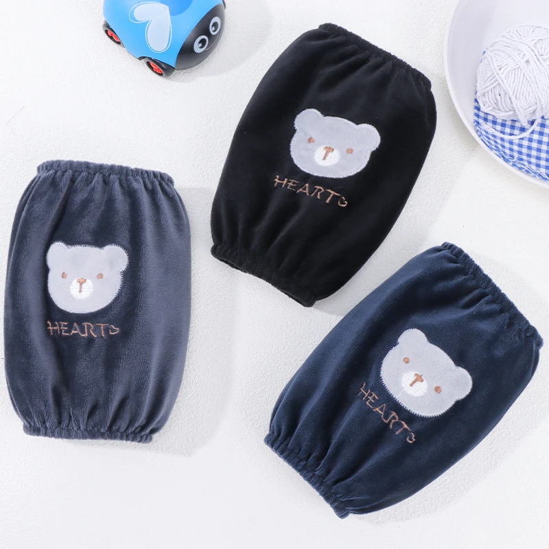 4-10岁深色小熊防脏耐磨厚款套袖可爱简约不起球防污保护袖口袖套