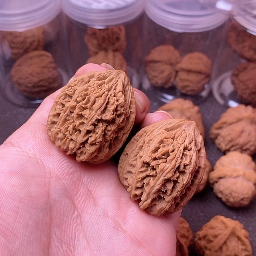 【闪购商品】吊坠文玩核桃34野生全品