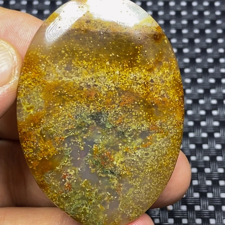 玛瑙/玉髓颈饰未镶嵌旧**看