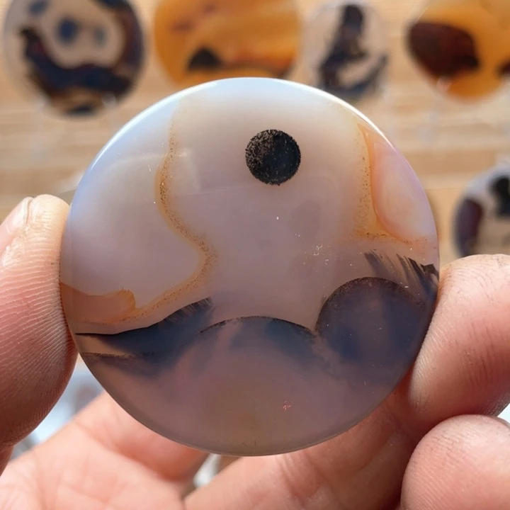 玛瑙/玉髓吊坠未镶嵌