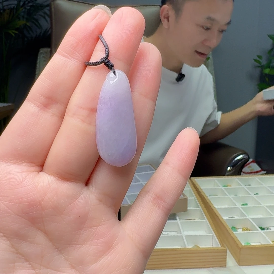 翡翠未镶嵌吊坠(不含链)多样性发货其一