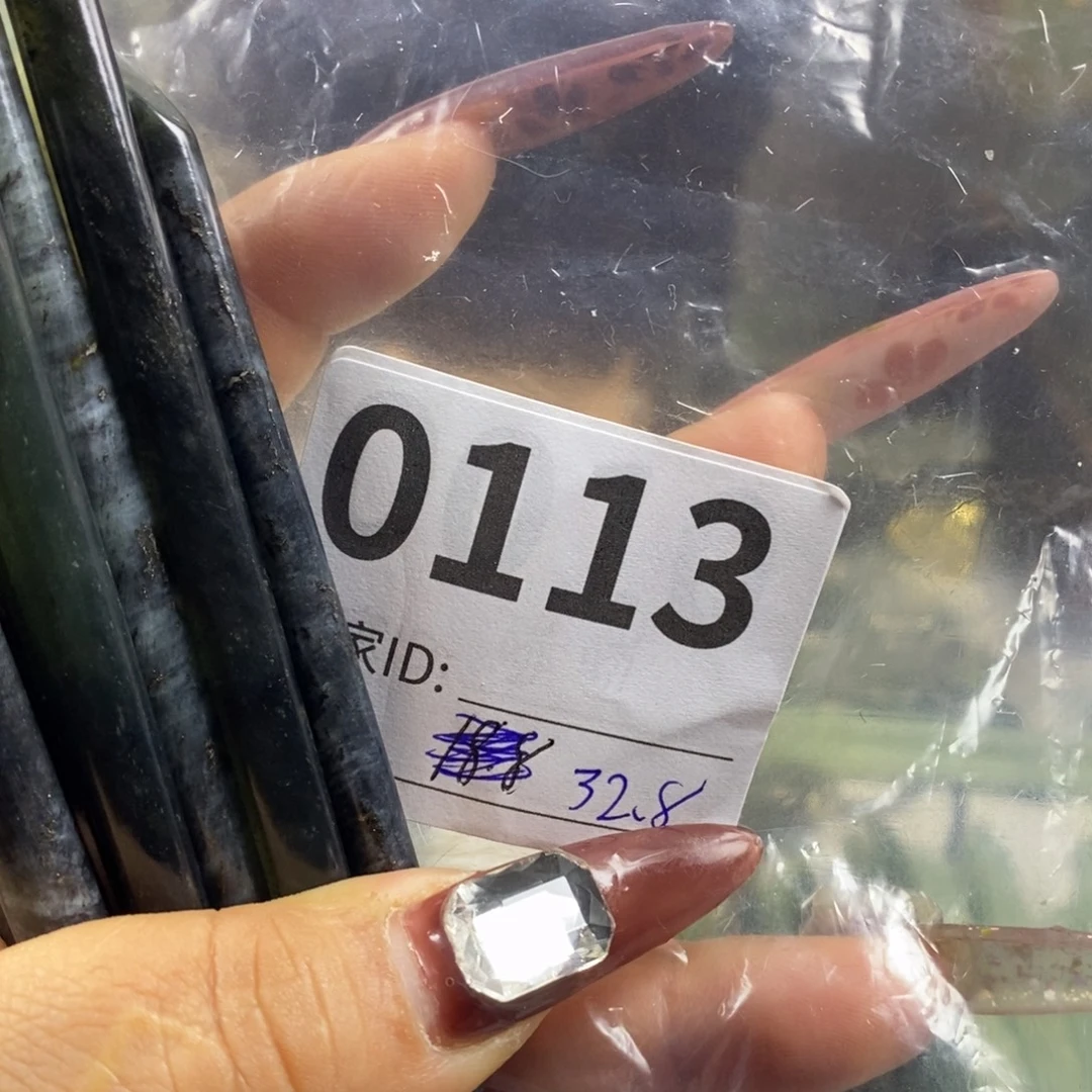 蛇纹石玉未镶嵌发饰