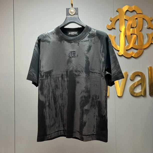 26040时尚潮款男士休闲百搭薄款春夏款短袖T恤