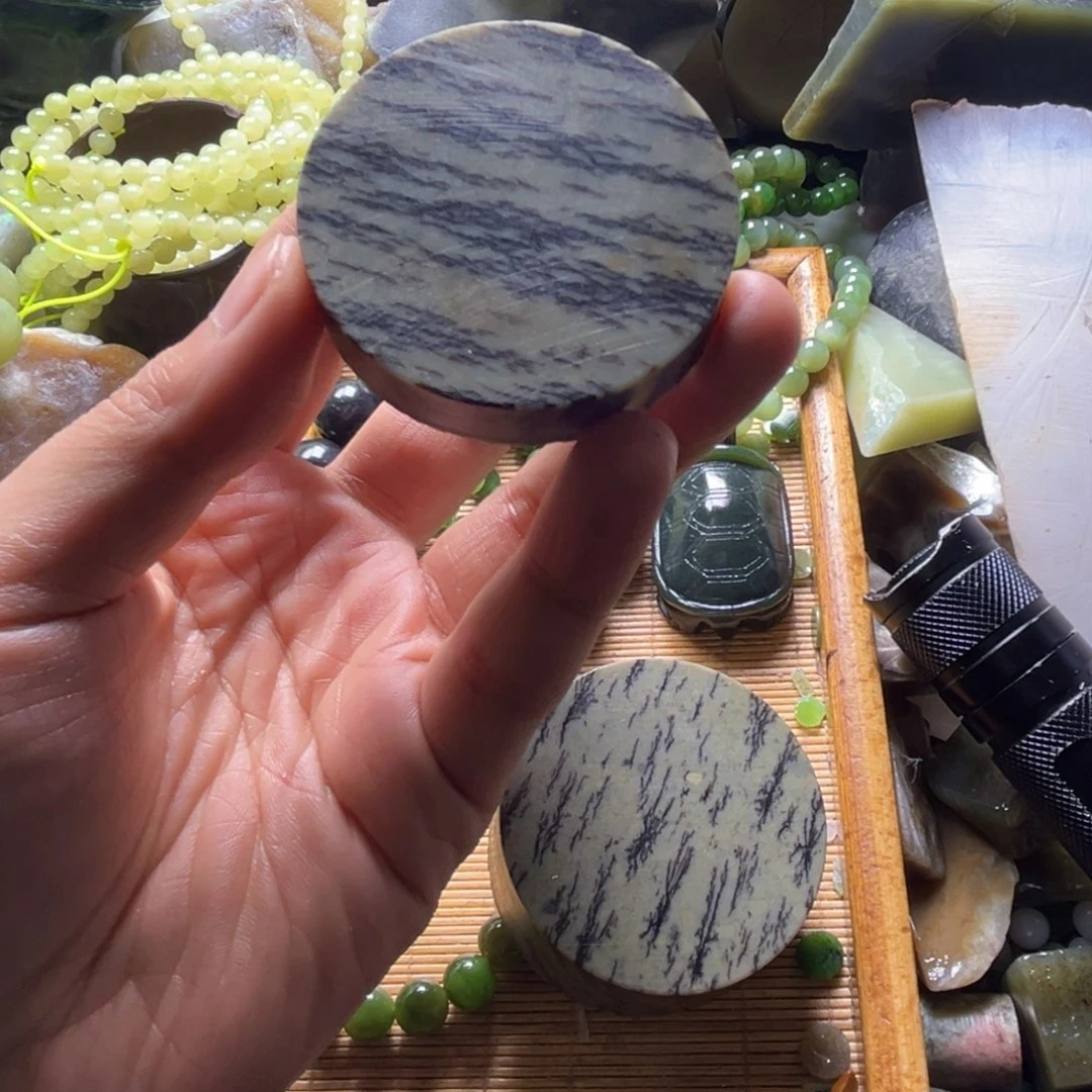 和田玉（糖玉）未镶嵌挂件