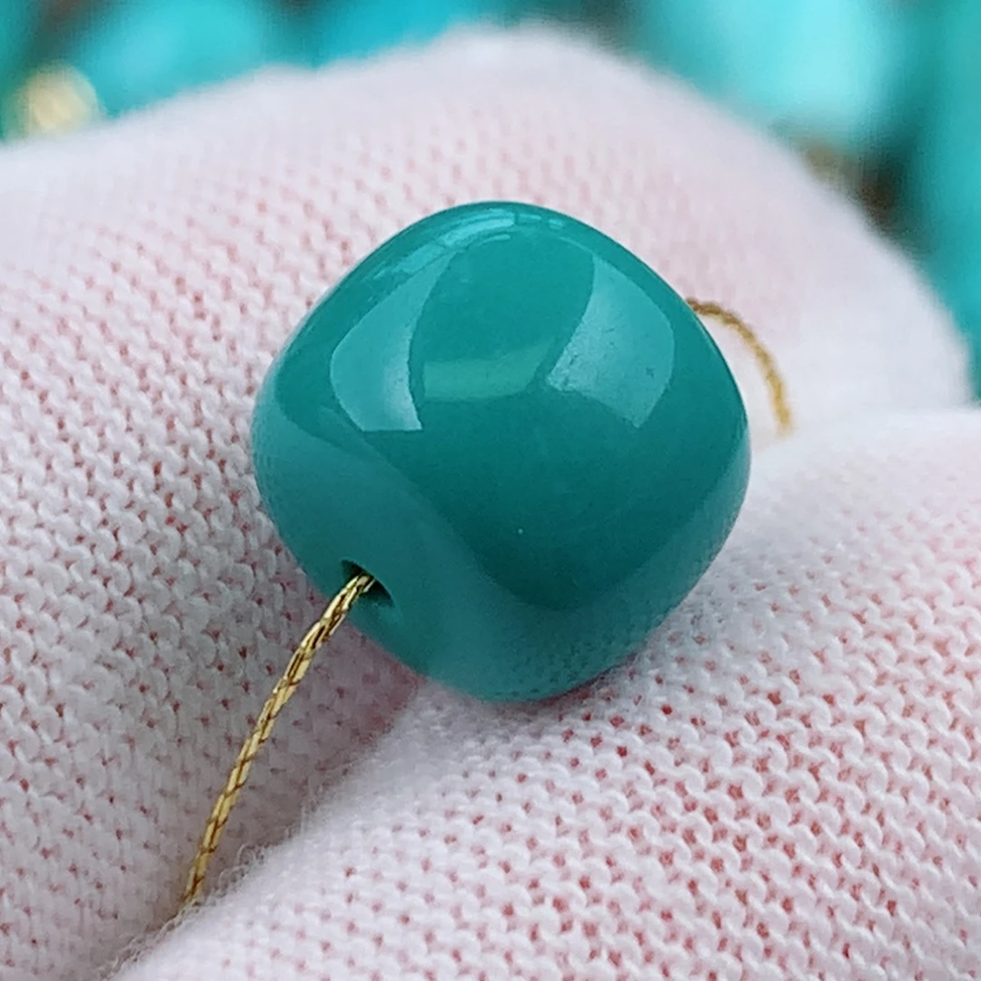 绿松石未镶嵌珠宝奇石10.4mm