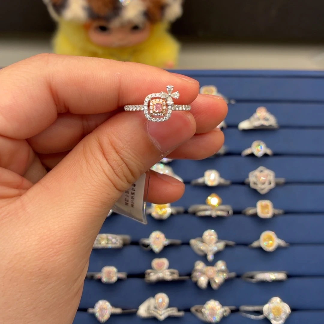 18K金镶嵌钻石戒指/指环粉钻戒指