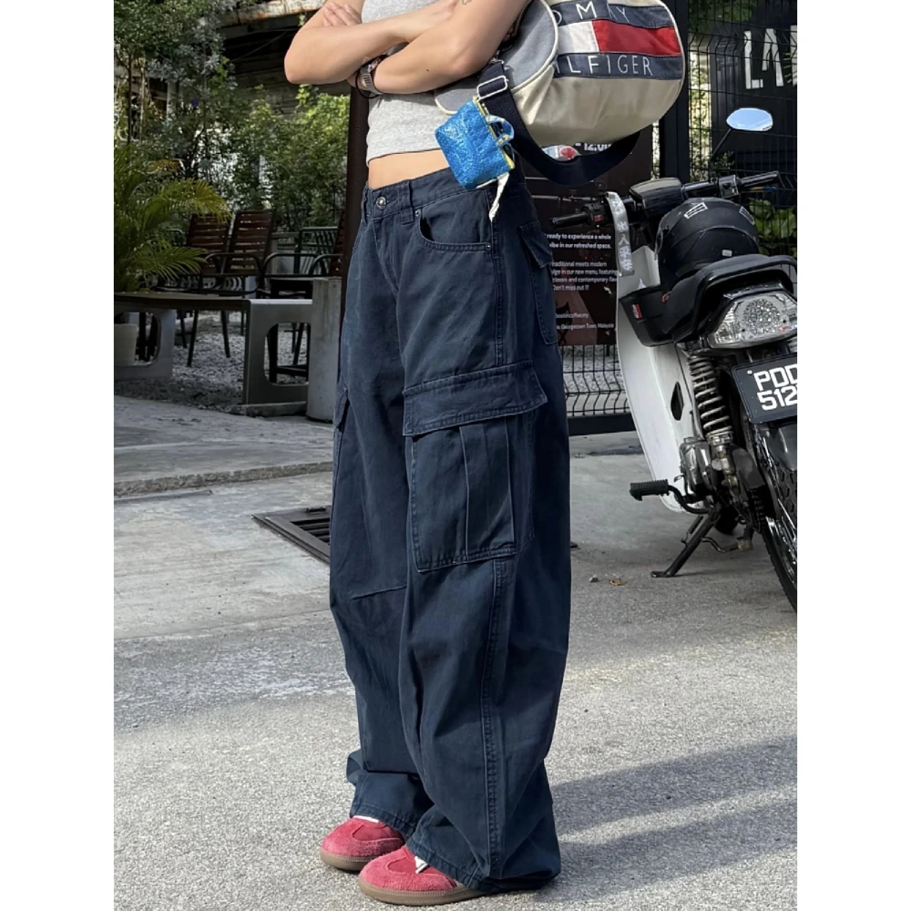 大码美式复古大口袋工装牛仔裤女水洗宽松高街廓形阔腿弯刀长裤子