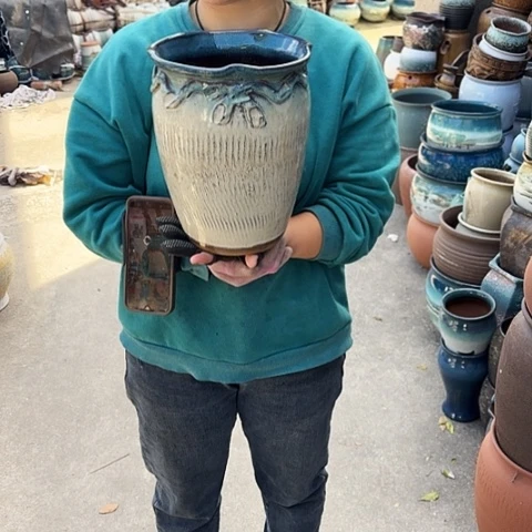 口20高26瑕疵盆子。