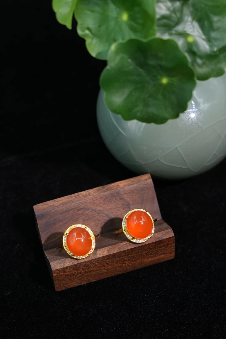 【元宝珠宝】南红蛋面冰红戒指多样性发一件JXX3109228