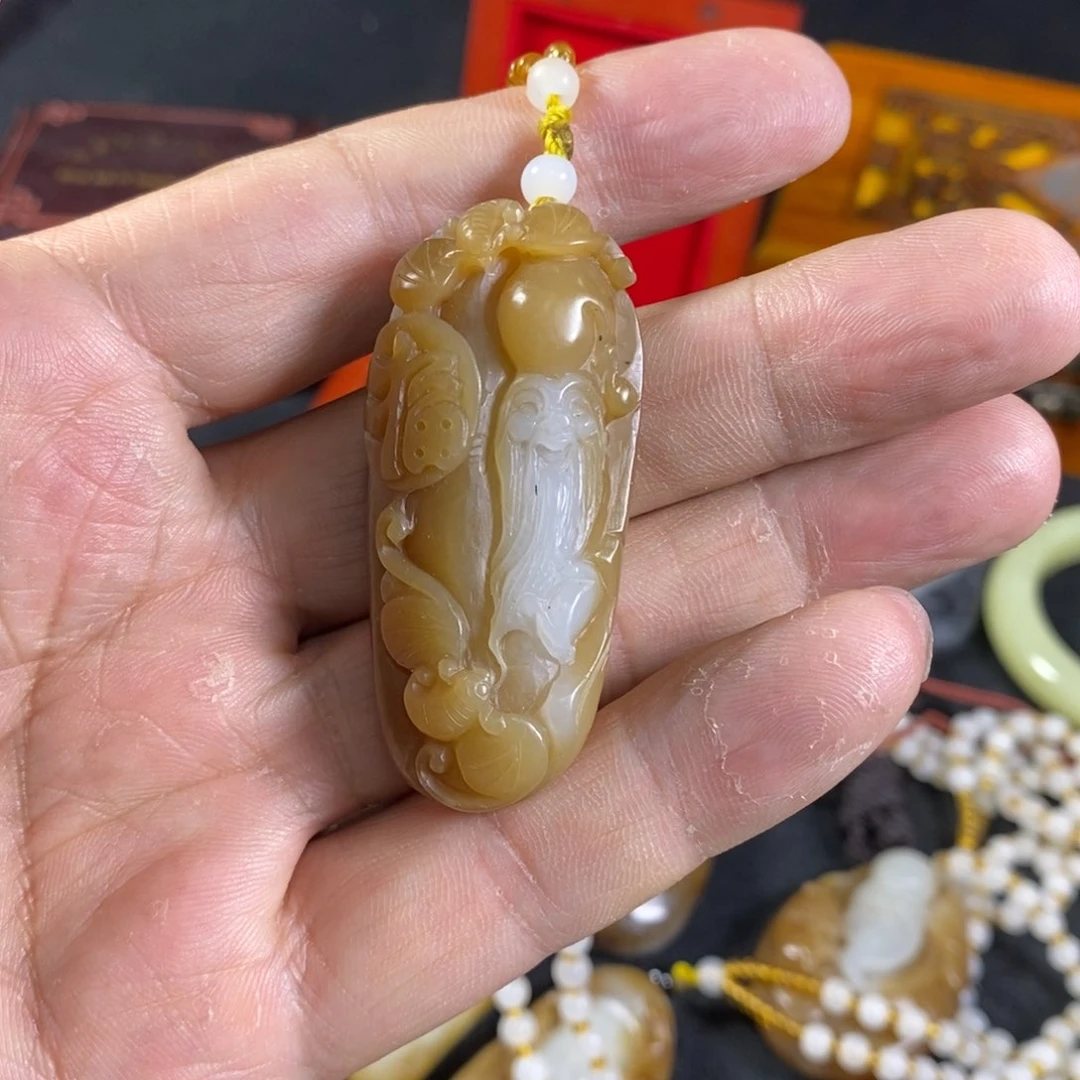 和田玉未镶嵌珠宝半成品