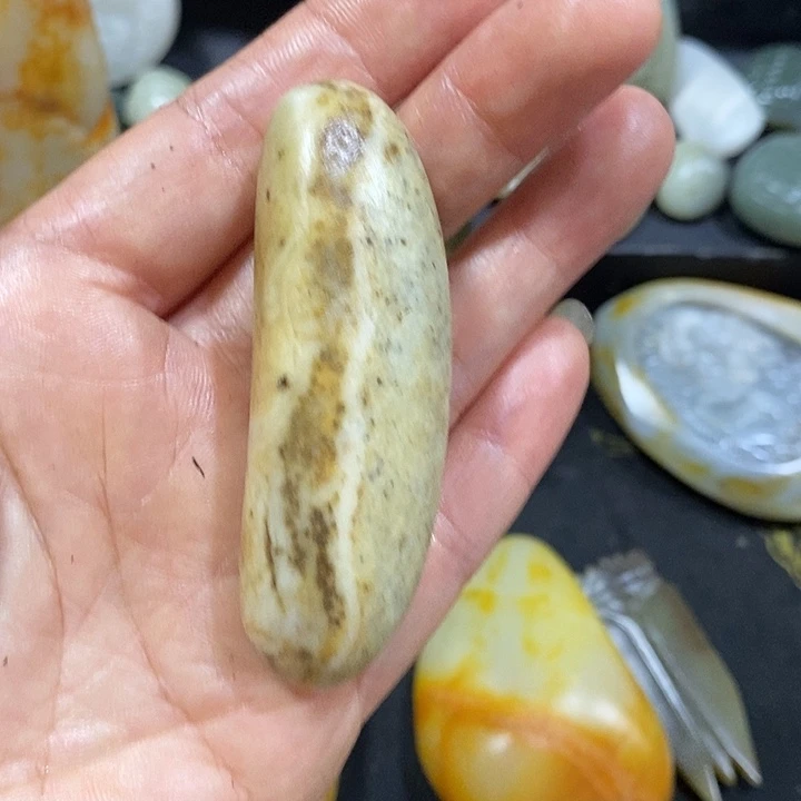 未镶嵌和田玉（糖玉）挂件