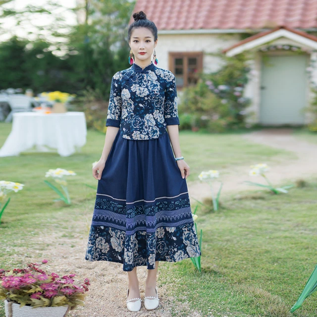 云南旅游改良旗袍唐装中式盘扣上衣女大码民族风复古棉麻汉服套装