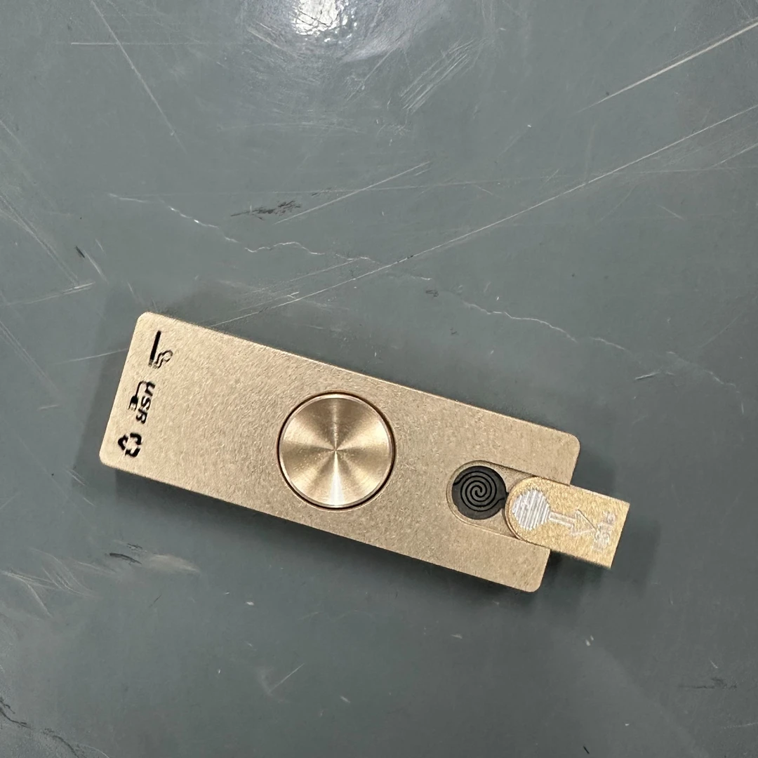 简约便捷式点烟器