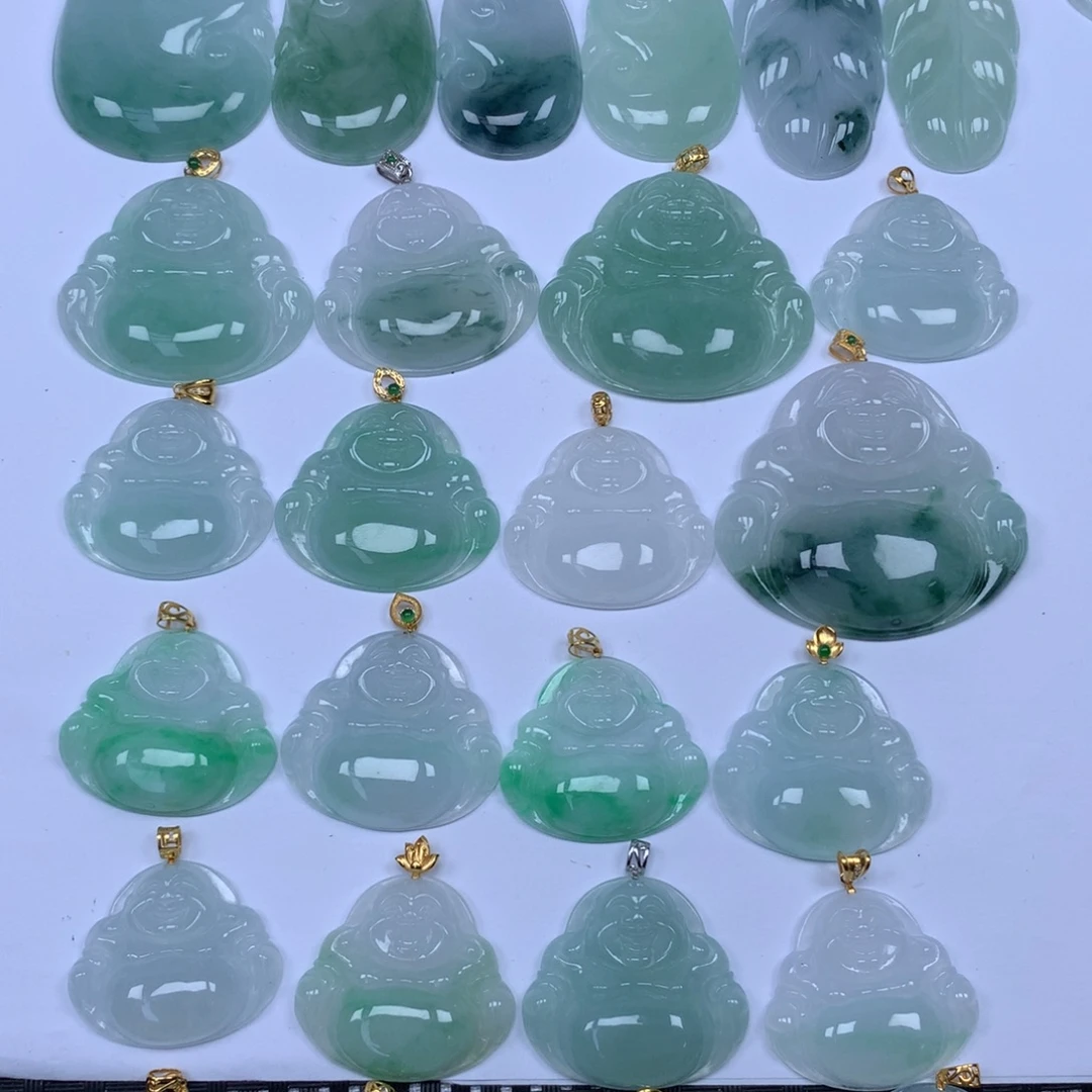 颈饰未镶嵌翡翠天然