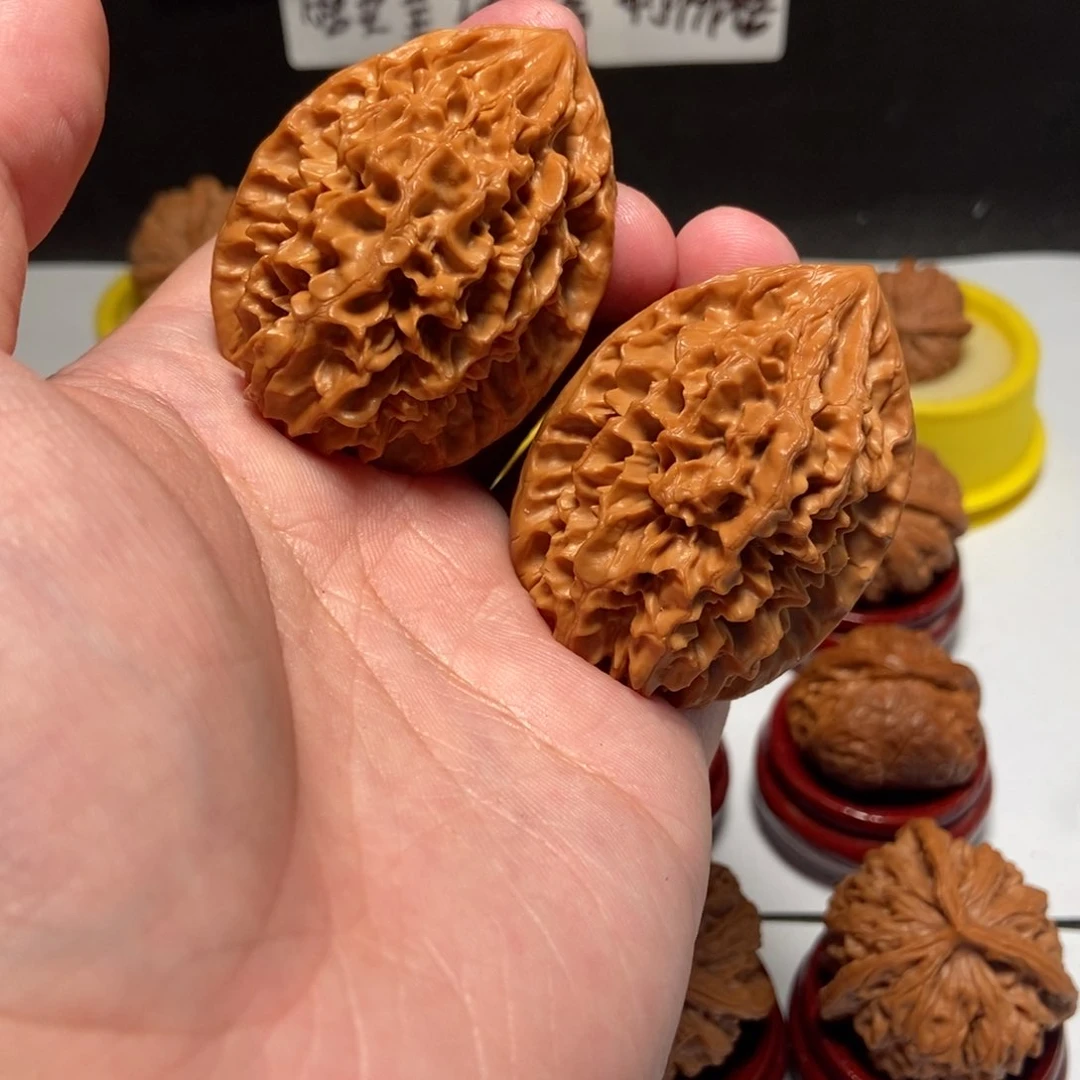 吊坠文玩核桃龙鼠41尺50
