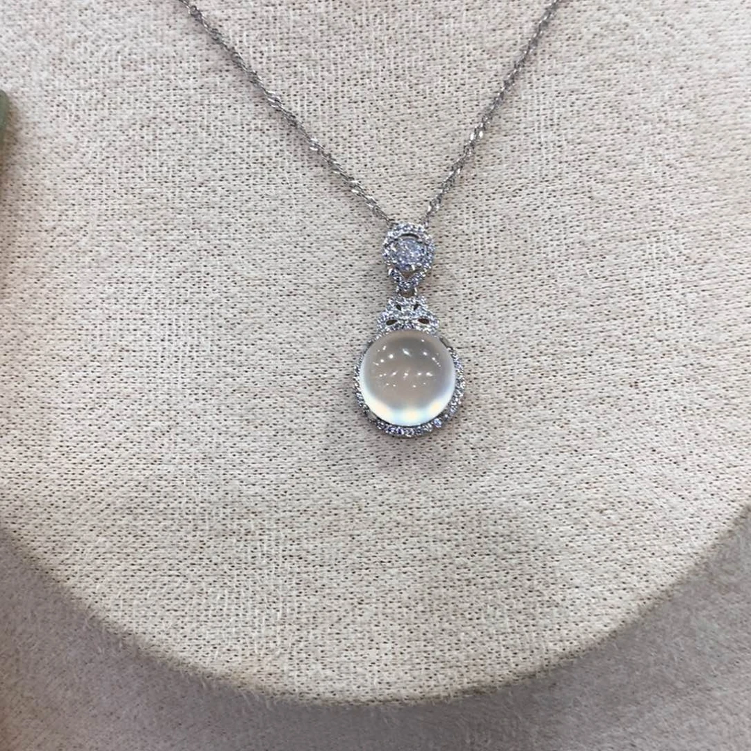 银S925镶嵌蛇纹石玉颈饰