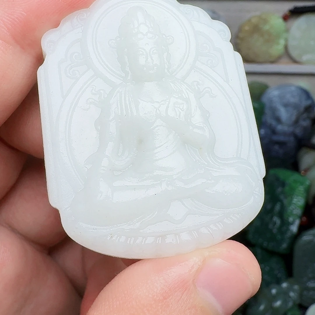 颈饰未镶嵌和田玉