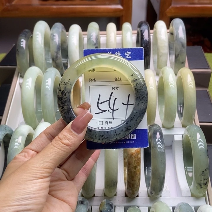 蛇纹石玉手镯未镶嵌77