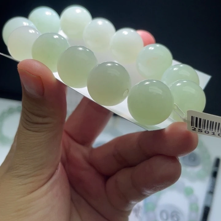 未镶嵌定制翡翠翡翠卡17