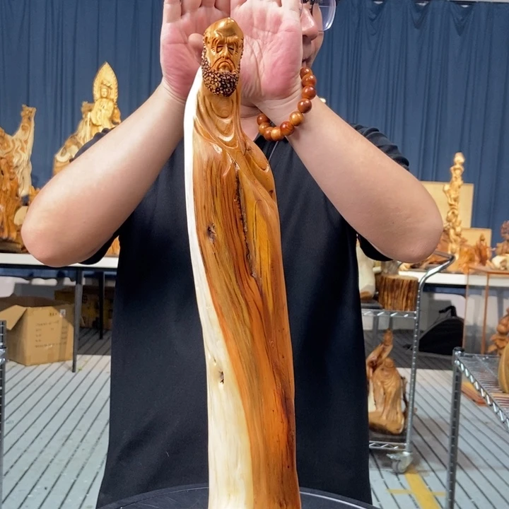 柏木（崖柏）随型摆件