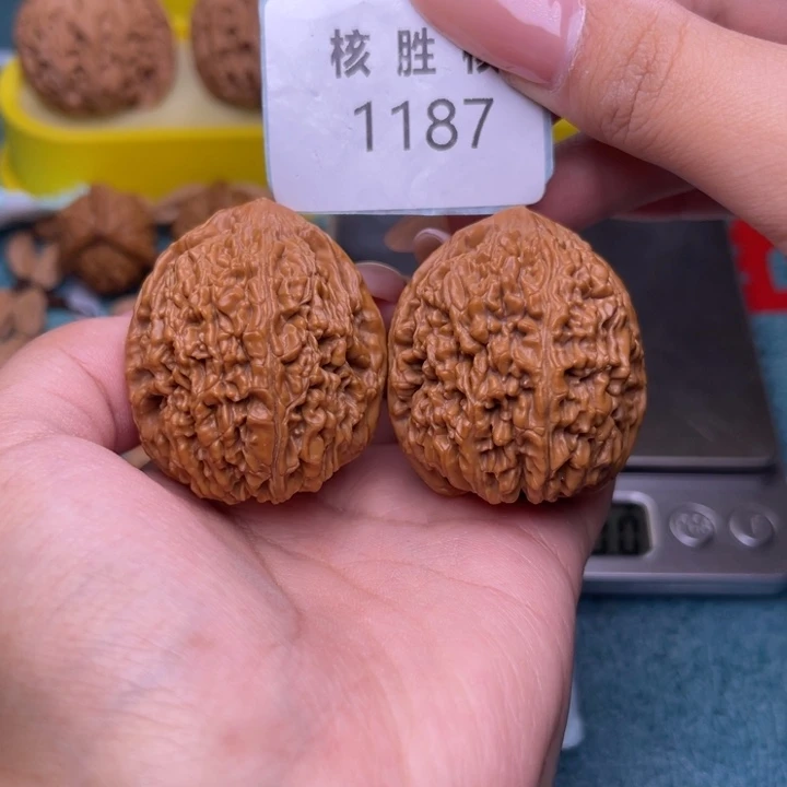 把件文玩核桃大蒜头36.1187