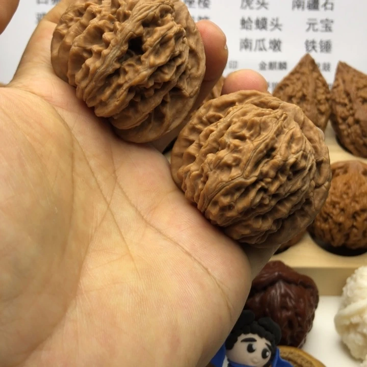把件文玩核桃刹***恒四座楼，边46