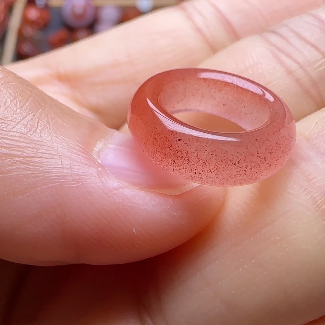 未镶嵌南红玛瑙珠宝奇石