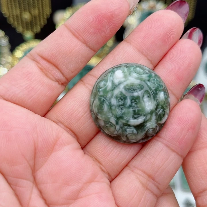 透闪石-蛇纹石玉颈饰未镶嵌幸*